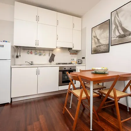 Appartement 274b- Casa Delle Due Baie, 10 Minuti A Piedi Dalla Baia Del Silenzio E Dal Centro Storico *